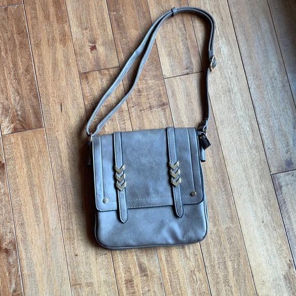 Crossbody purse - Picture 2 of 7